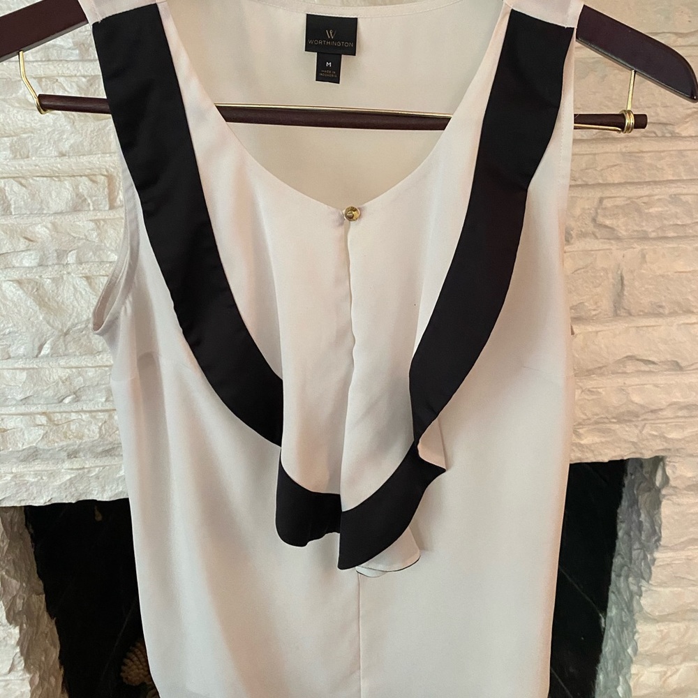 Keyhole blouse